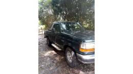 FORD - F-1000 - 1997/1998 - Verde - R$ 98.500,00